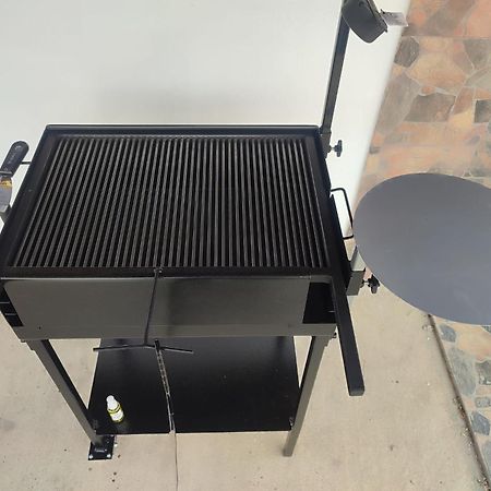 אורדאה Courtyard Studio מראה חיצוני תמונה