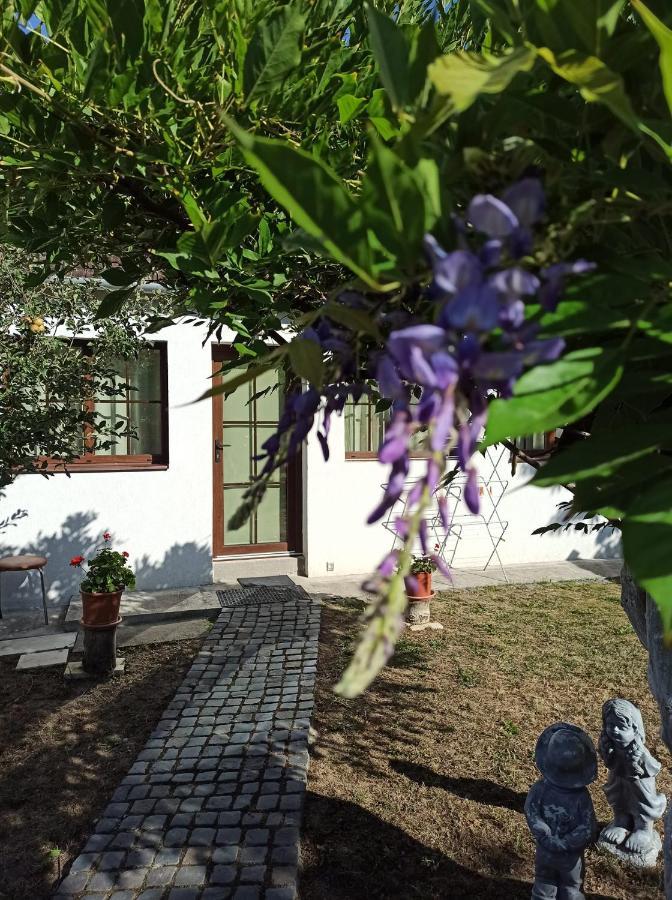 אורדאה Courtyard Studio מראה חיצוני תמונה
