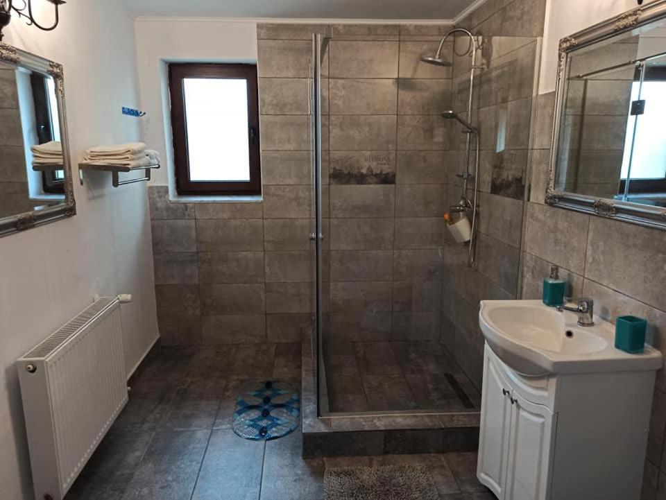 אורדאה Courtyard Studio מראה חיצוני תמונה