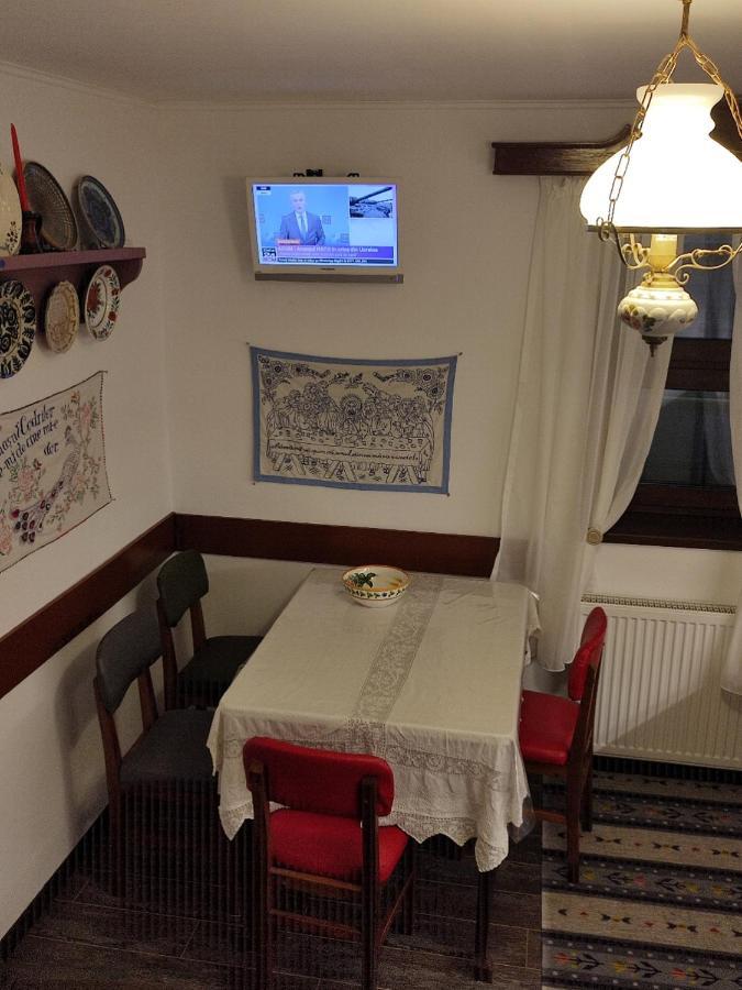 אורדאה Courtyard Studio מראה חיצוני תמונה