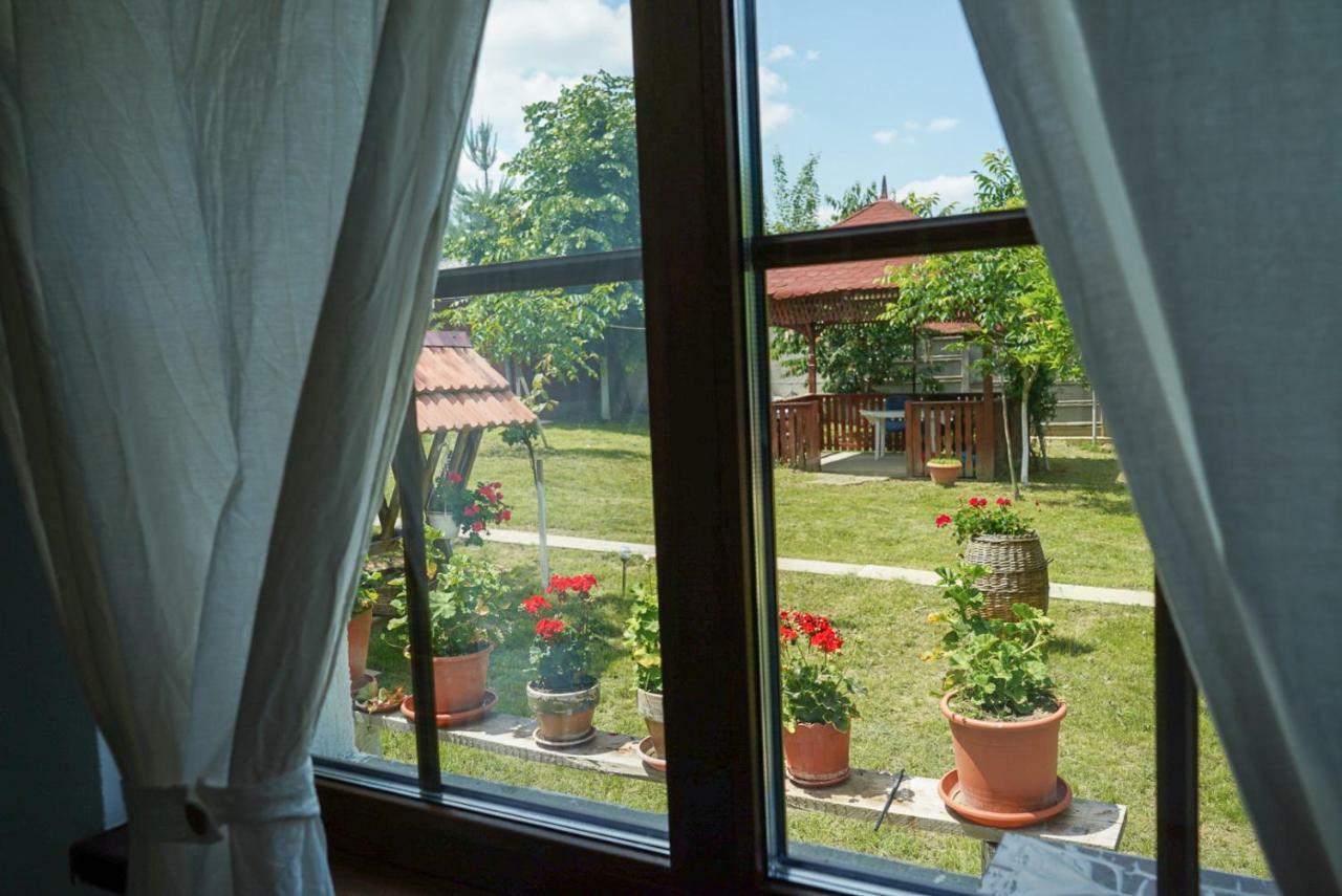 אורדאה Courtyard Studio מראה חיצוני תמונה